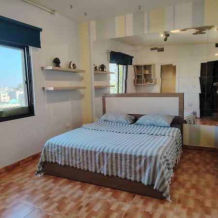Abu Alzoz Home سكن مشترك 安曼 外观 照片