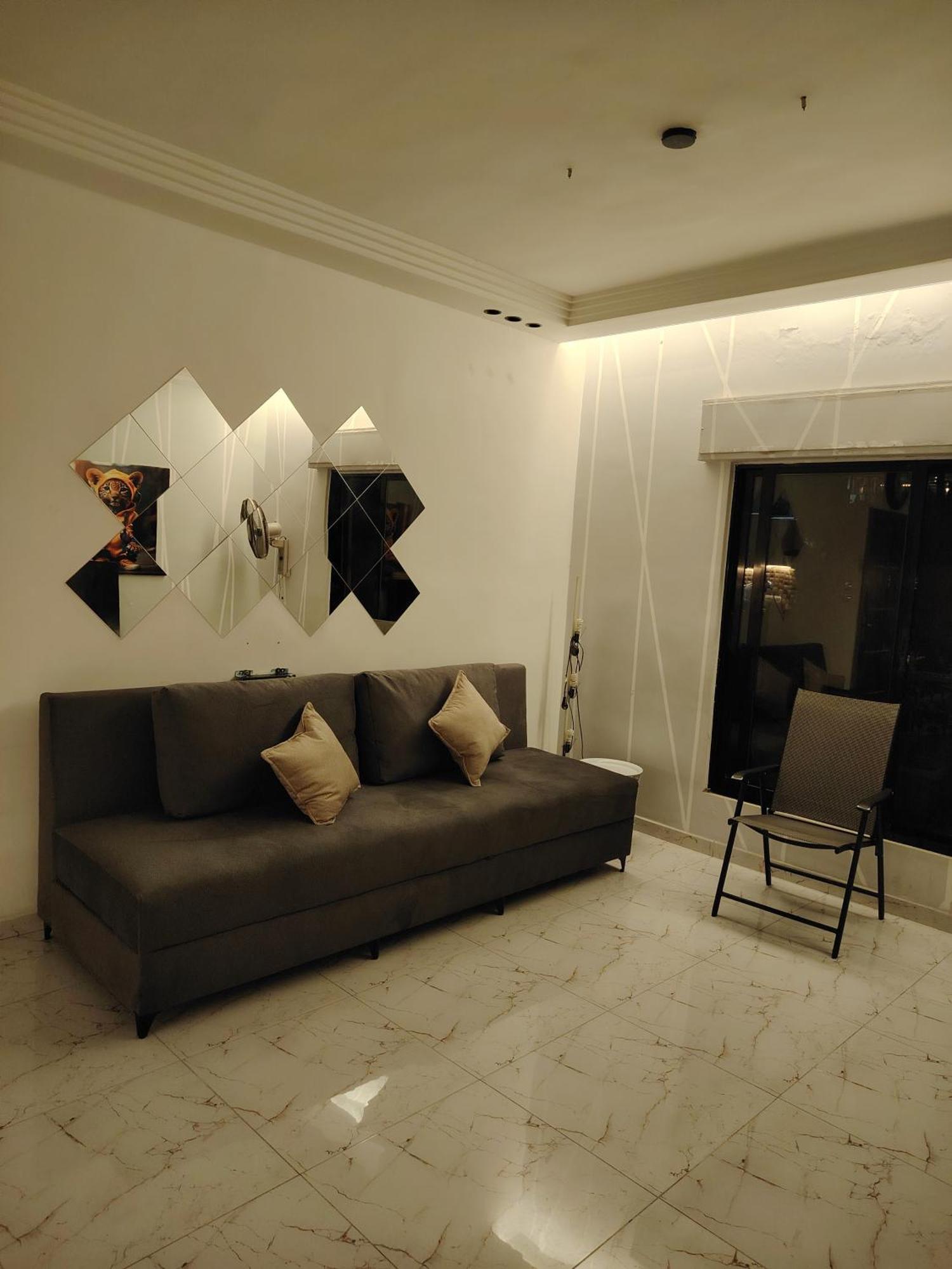 Abu Alzoz Home سكن مشترك 安曼 外观 照片